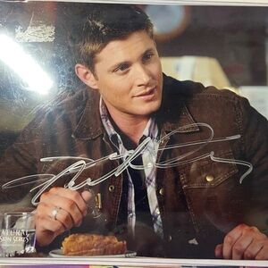 Supernatural series Jensen Ackles signed photo!